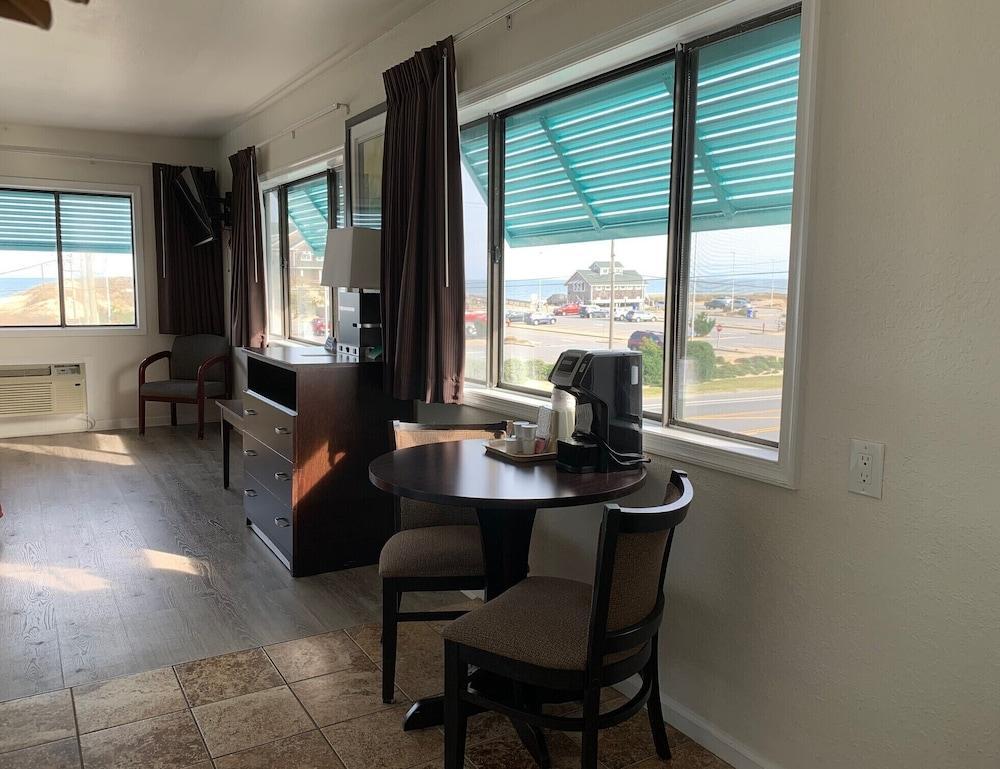 Rodeway Inn & Suites 낙스헤드 외부 사진