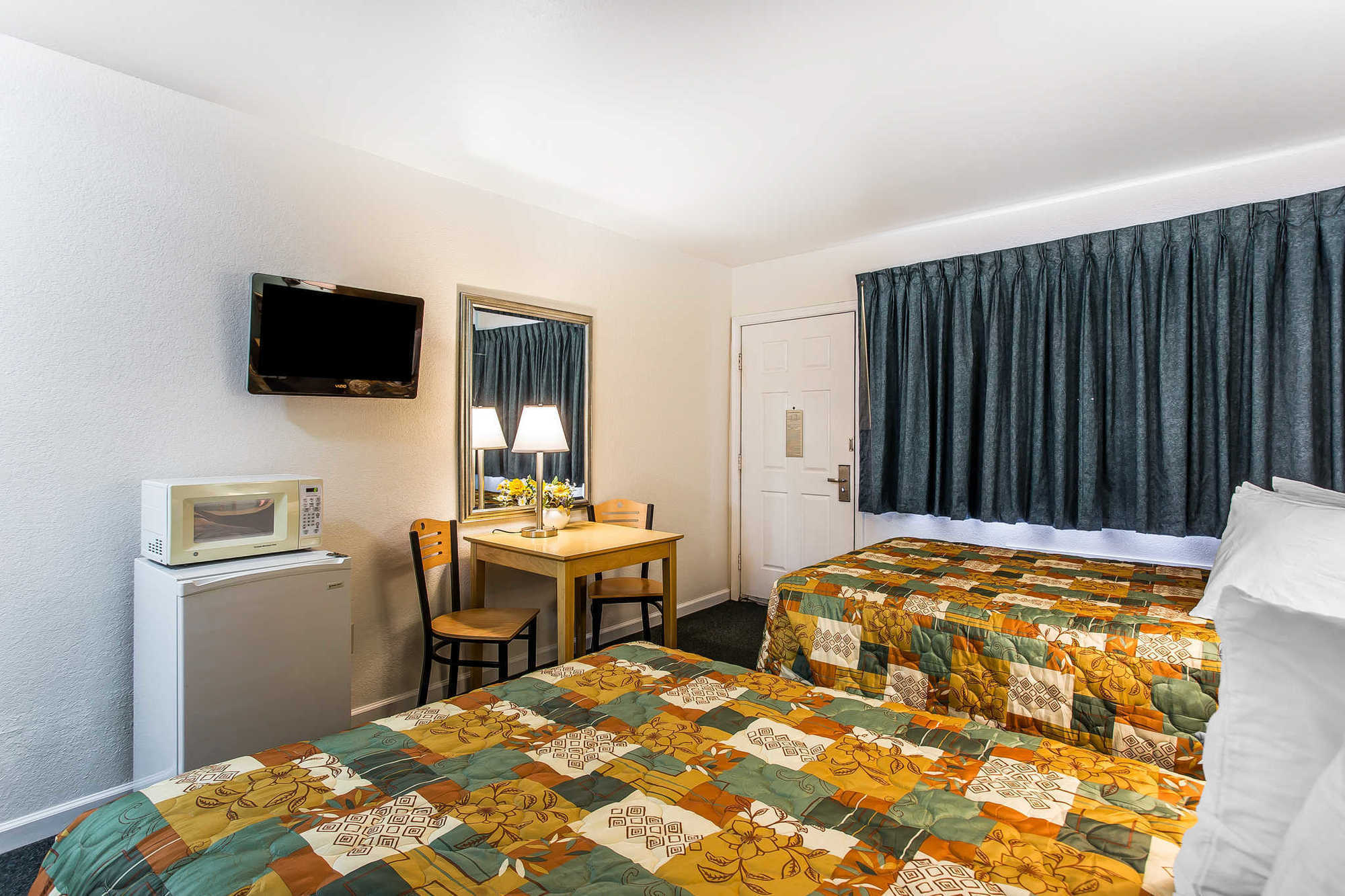 Rodeway Inn & Suites 낙스헤드 객실 사진