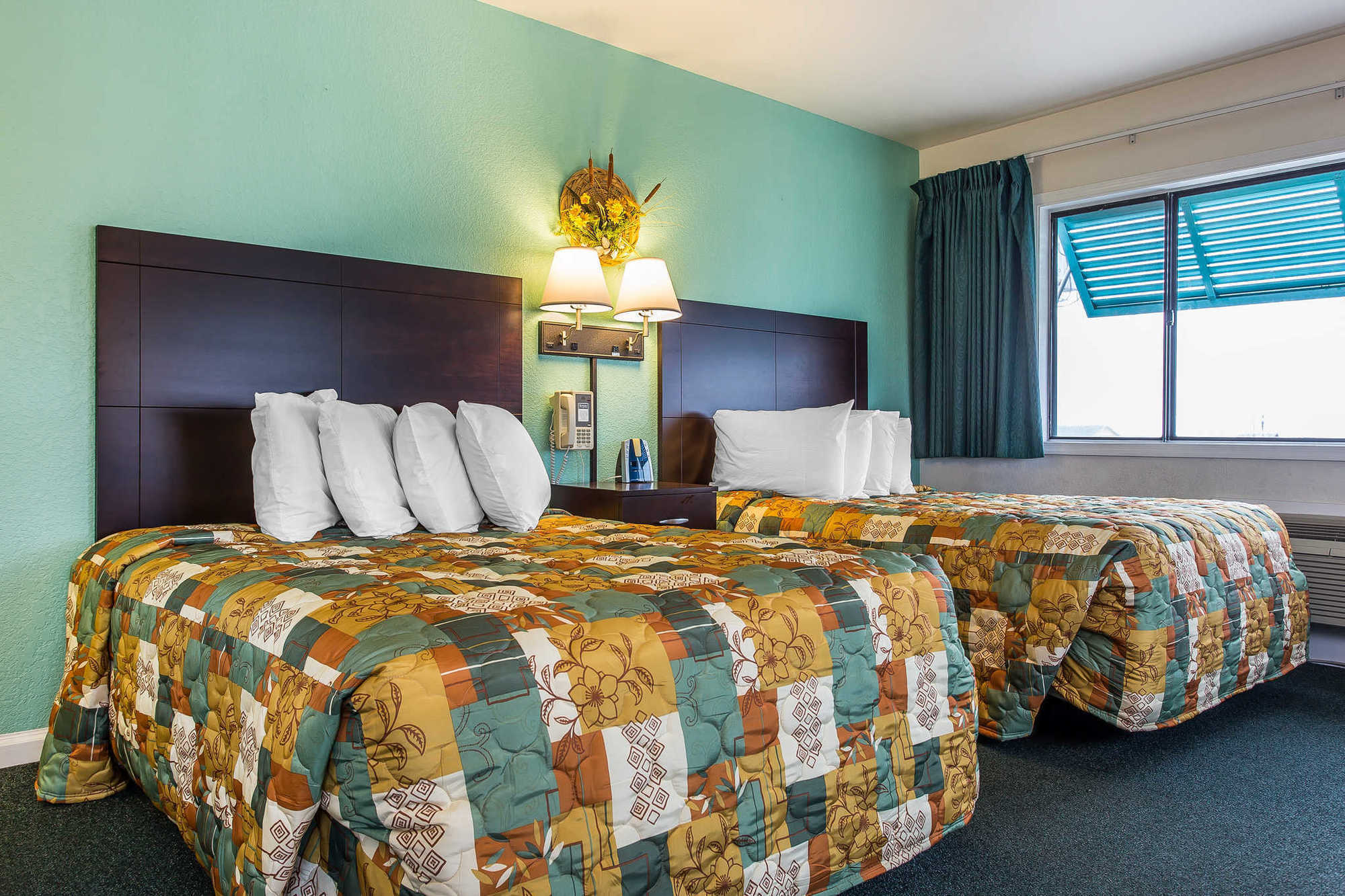 Rodeway Inn & Suites 낙스헤드 객실 사진