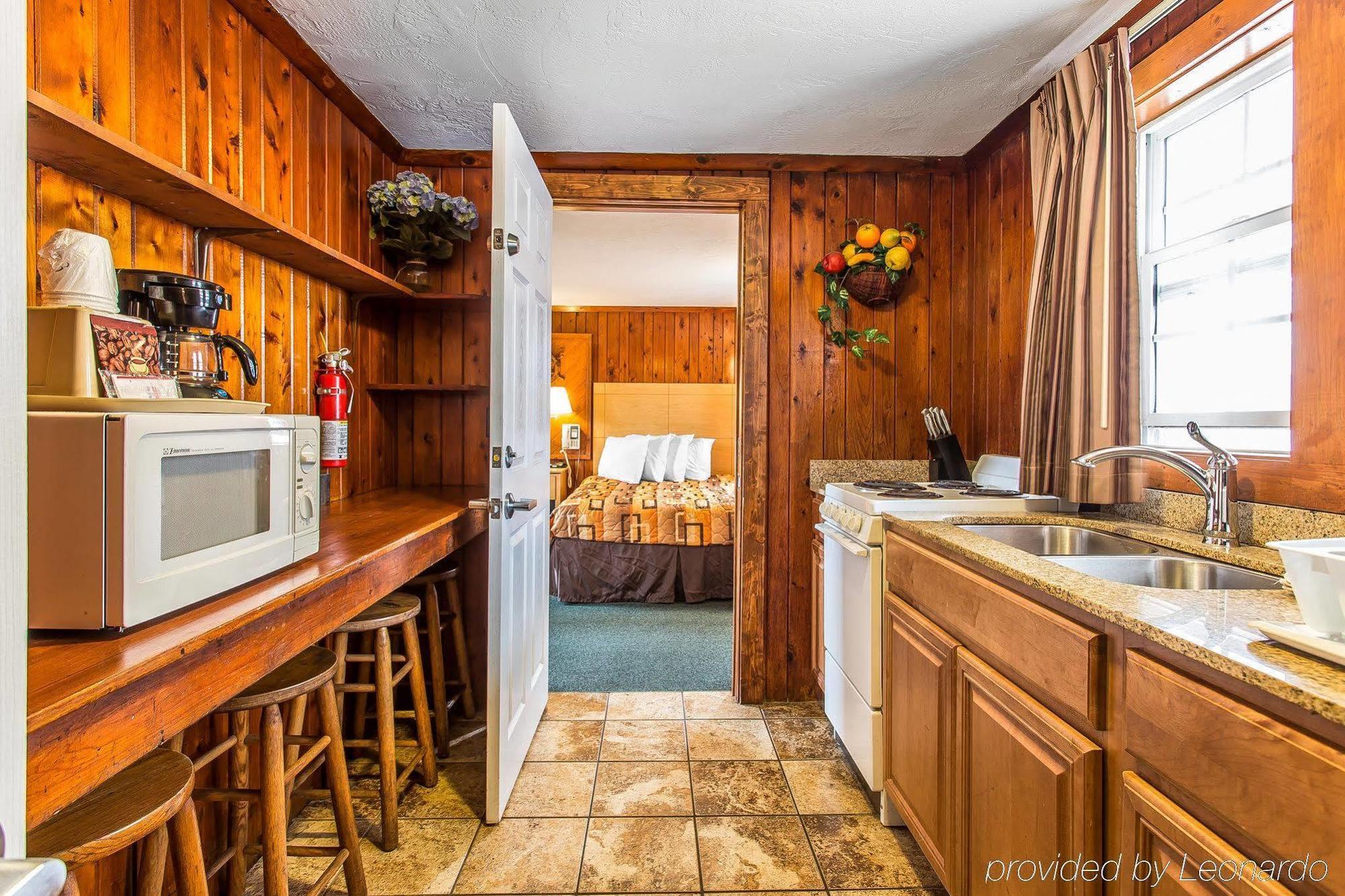 Rodeway Inn & Suites 낙스헤드 외부 사진