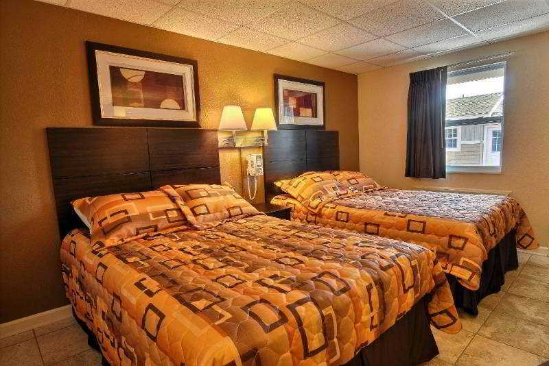 Rodeway Inn & Suites 낙스헤드 외부 사진